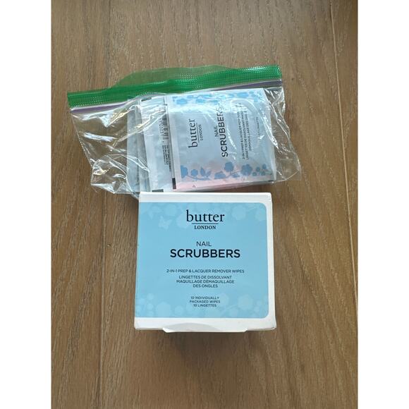 BUTTER LONDON Nail Scrubbers - Intensely Saturated and Easy-to-Use - Picture 1 of 5
